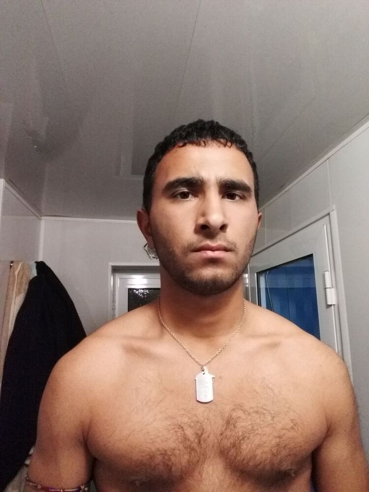  16158436  Javohir, 29 ,    