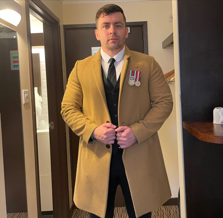  ,   Michael, 48 ,   ,   