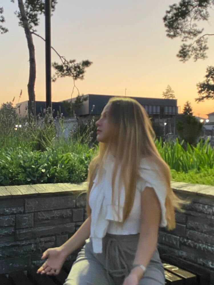   ,   , 21 ,   c 