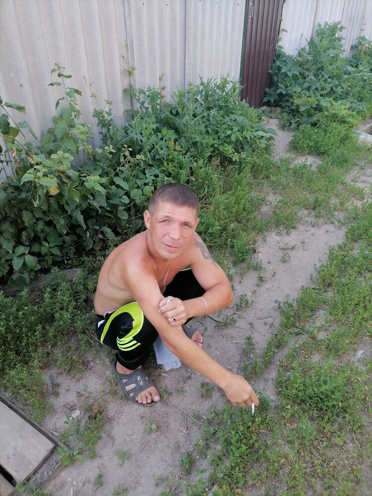  32358816  , 37 ,    