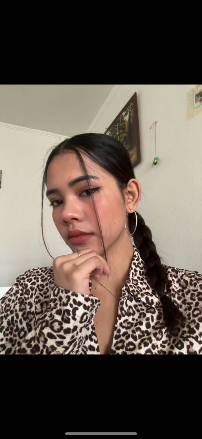  52043686  Ina, 22 ,    
