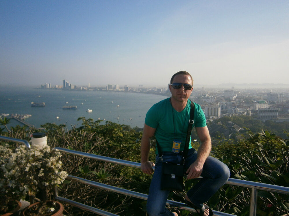  8618996  Dmitry, 45 ,    