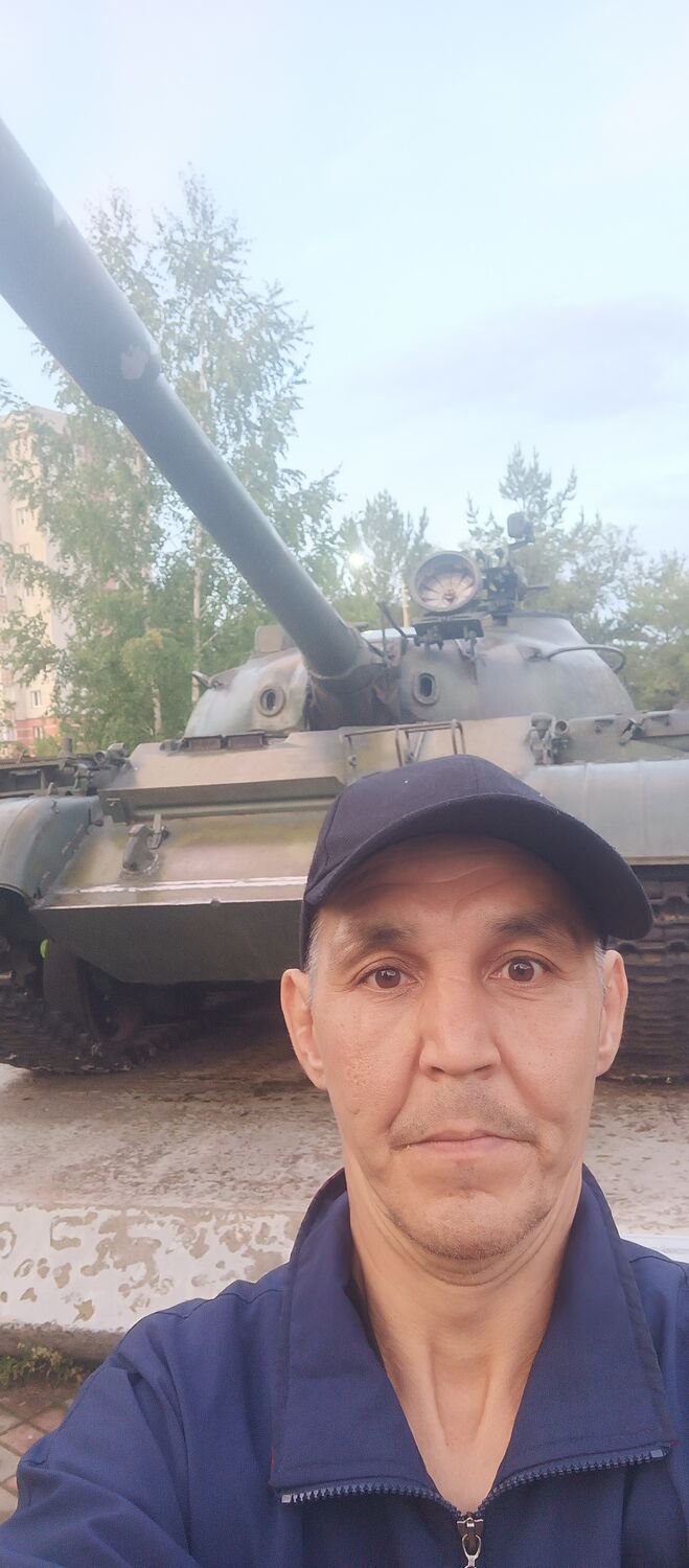  53314146  , 42 ,    
