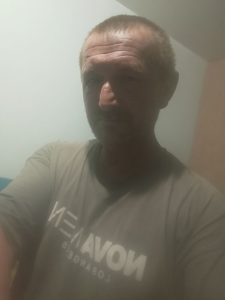  53246676  , 40 ,    