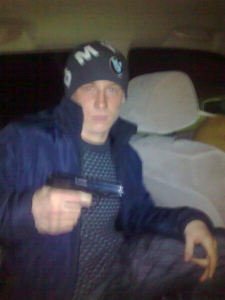  4004576  ALEXEY, 30 ,    