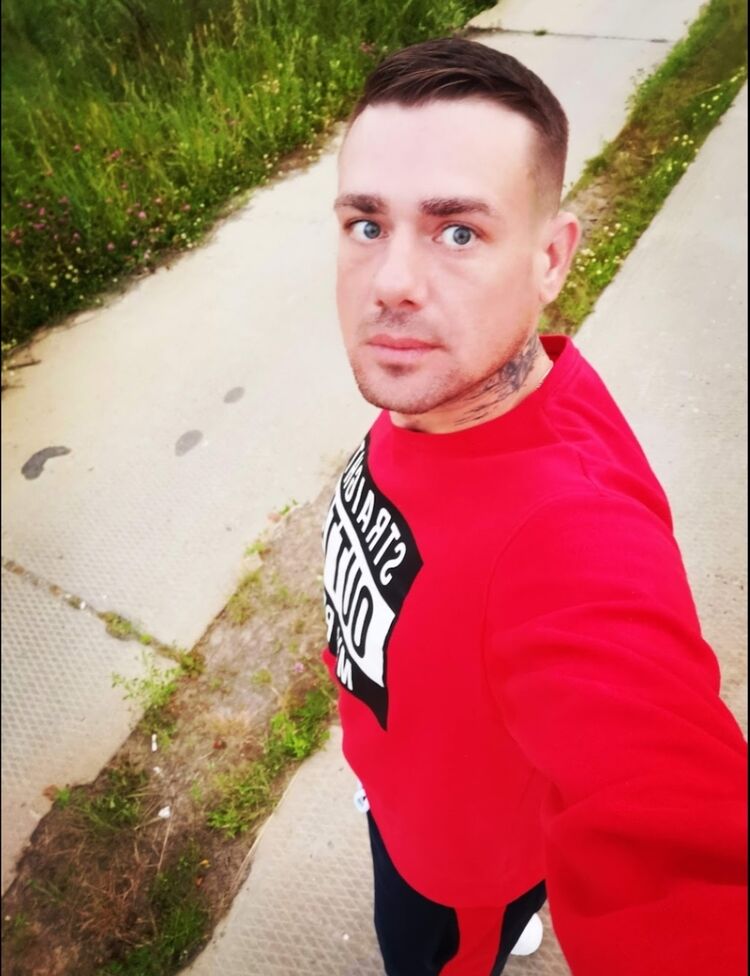  43565786  , 40 ,    