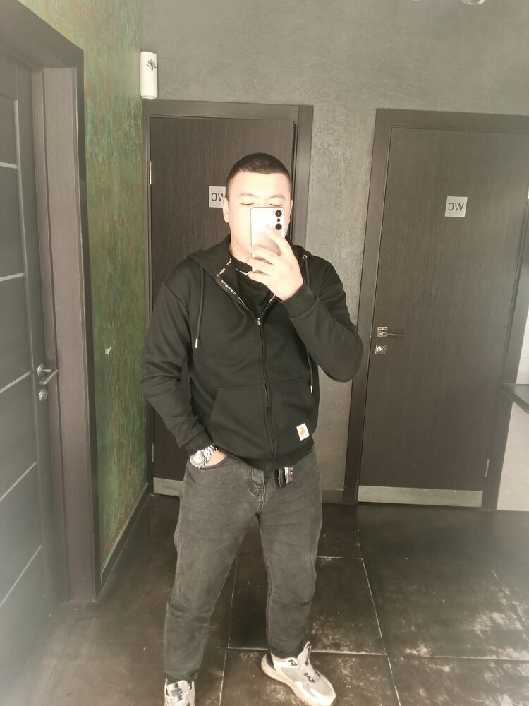  46221046  , 24 ,    