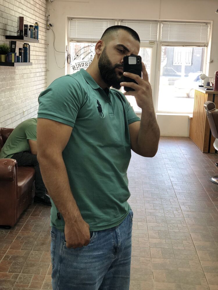  35879506  , 28 ,    