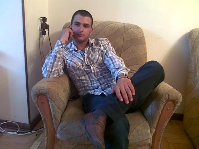  ,   Vahan, 30 ,   