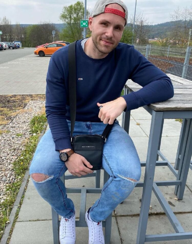  ,   , 34 ,   ,   