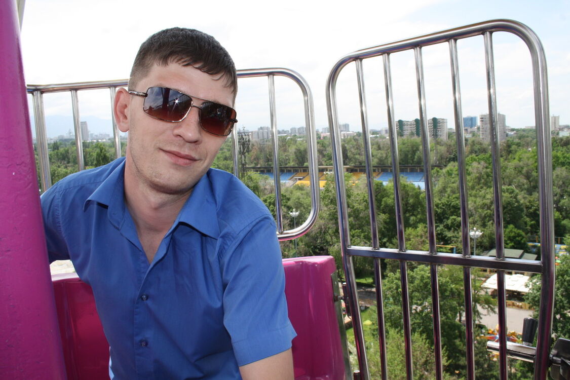  ,   Oleg, 36 ,   ,   , c 