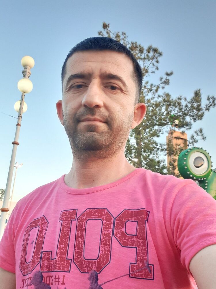  52216326  , 40 ,    