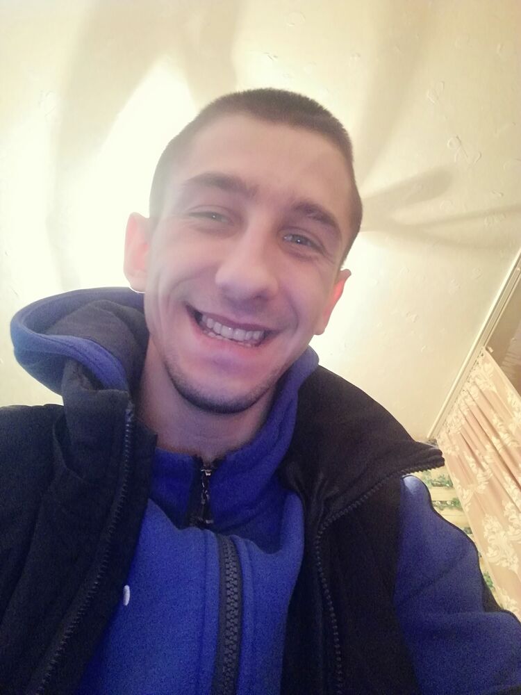  ,   Anton, 26 ,   ,   , c 