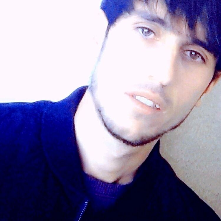  28311746  Ali, 27 ,    