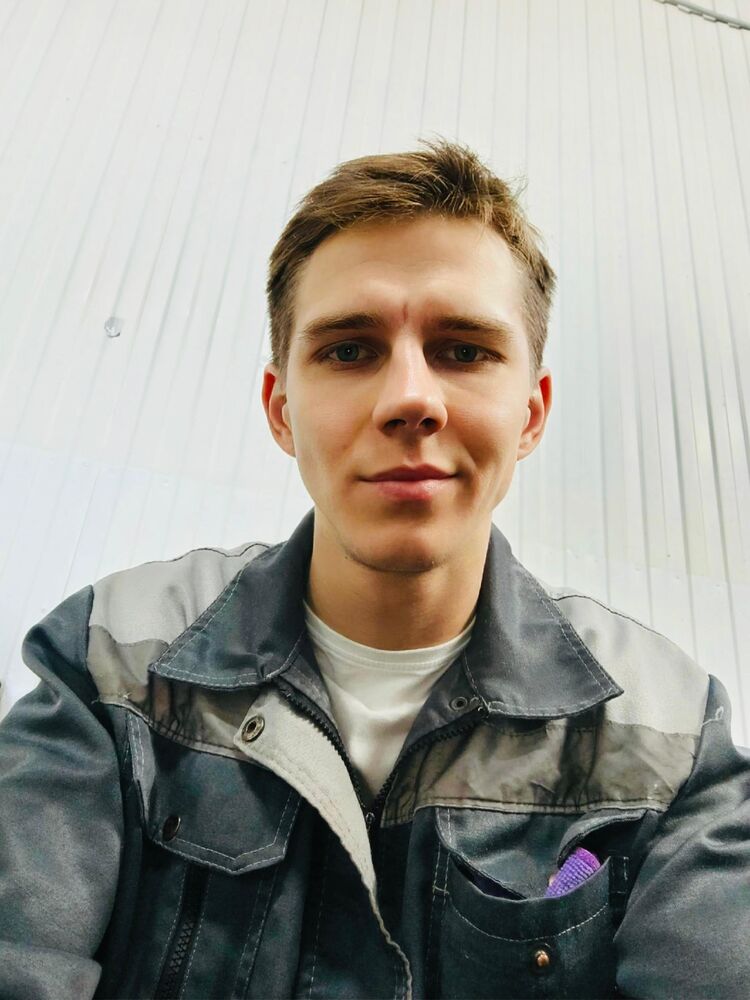  ,   Oleg, 32 ,   ,   