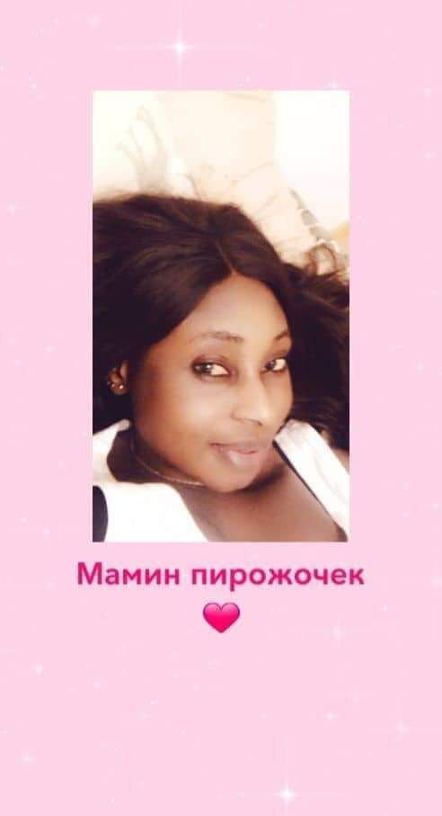  40904816  Queen, 34 ,    