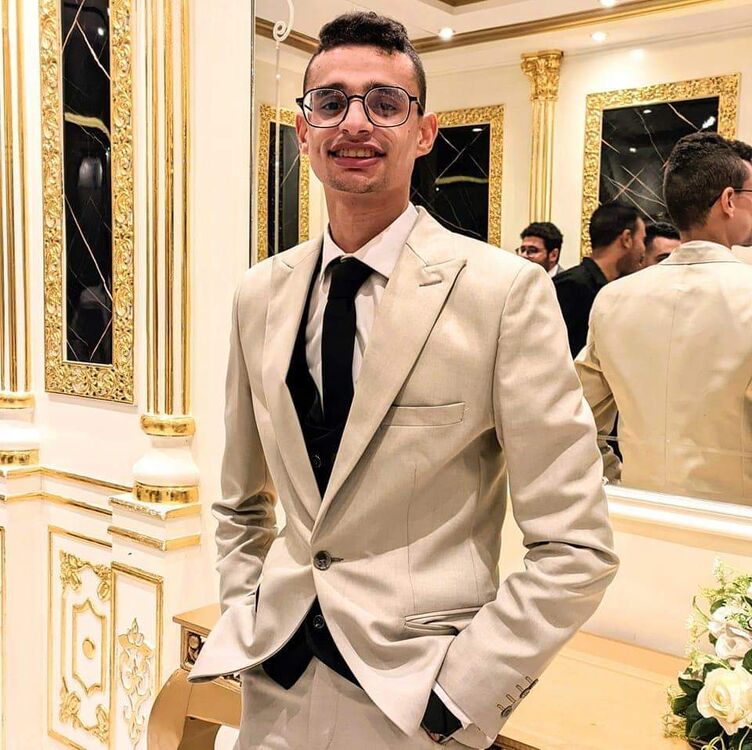  41517566  HOSNY, 28 ,    Al Ghardaqah