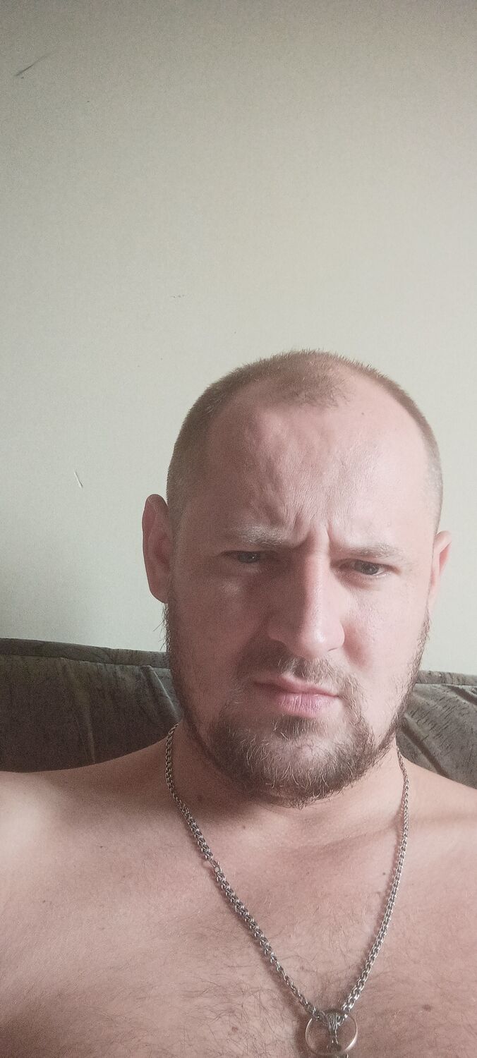  ,   Andrei, 38 ,   ,   , c , 