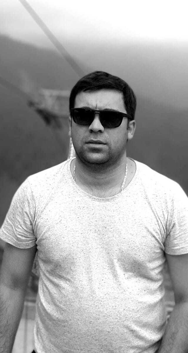  ,   Omar, 39 ,   ,   , c 