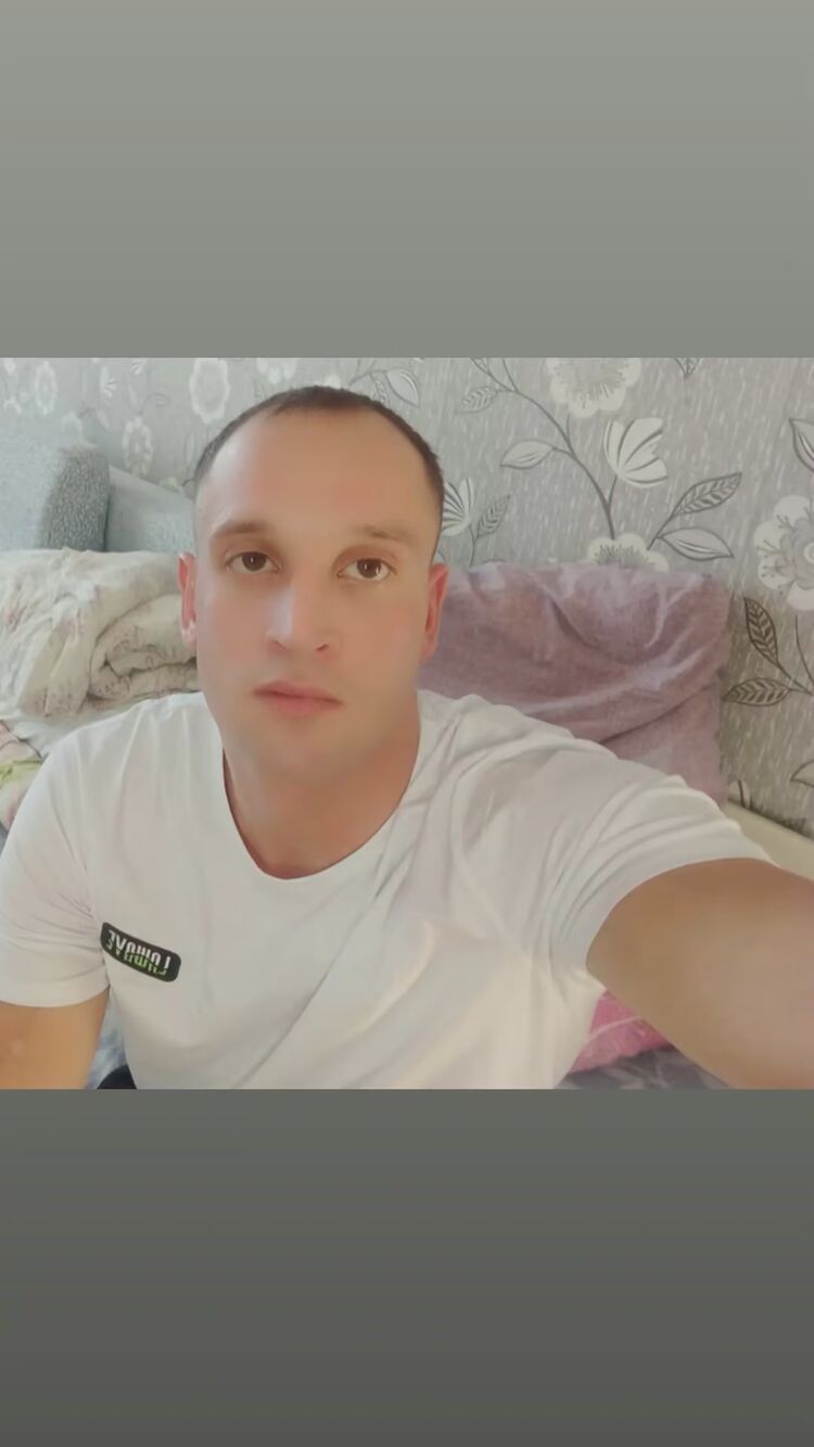  53187206  Oleg, 29 ,    