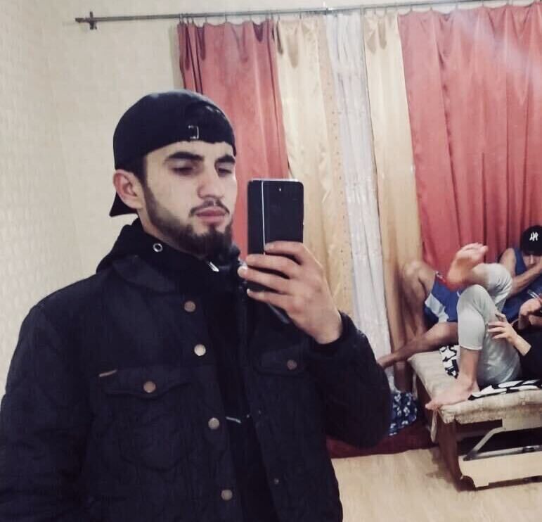  34527026  , 27 ,    