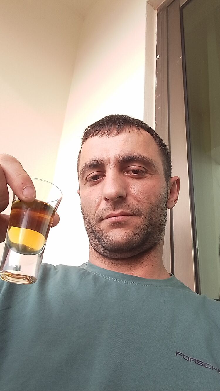  34460956  , 35 ,    