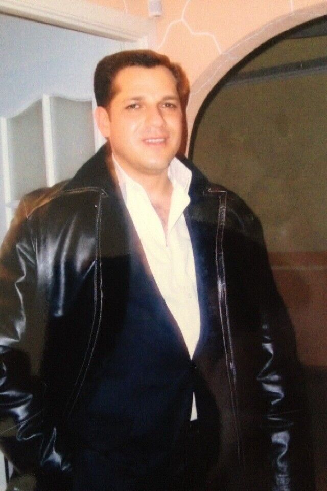  5440466  Mihail, 53 ,    