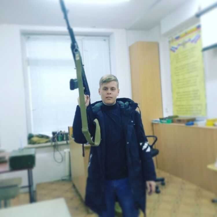  30498626  , 22 ,    