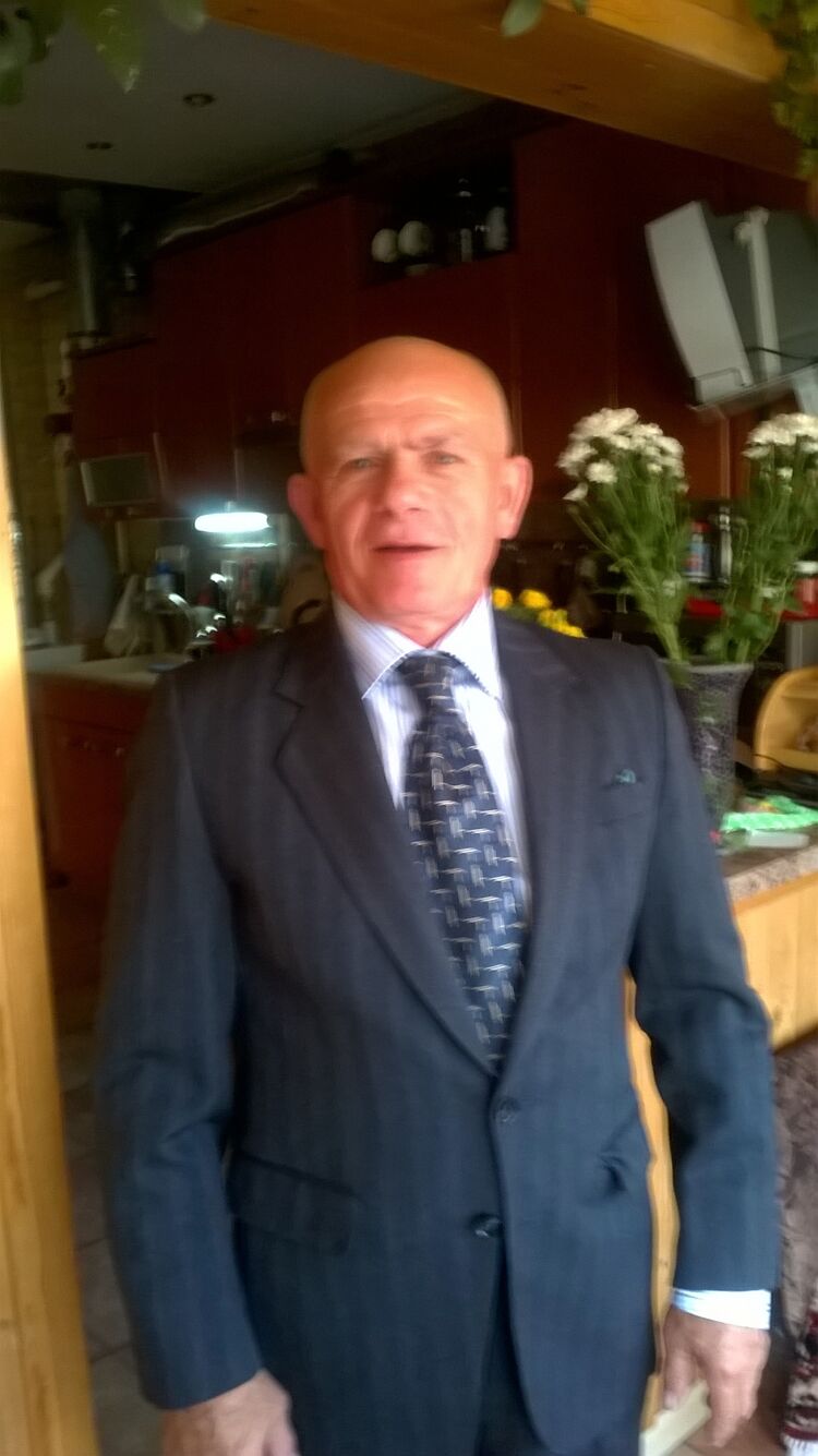  38068946  , 64 ,    