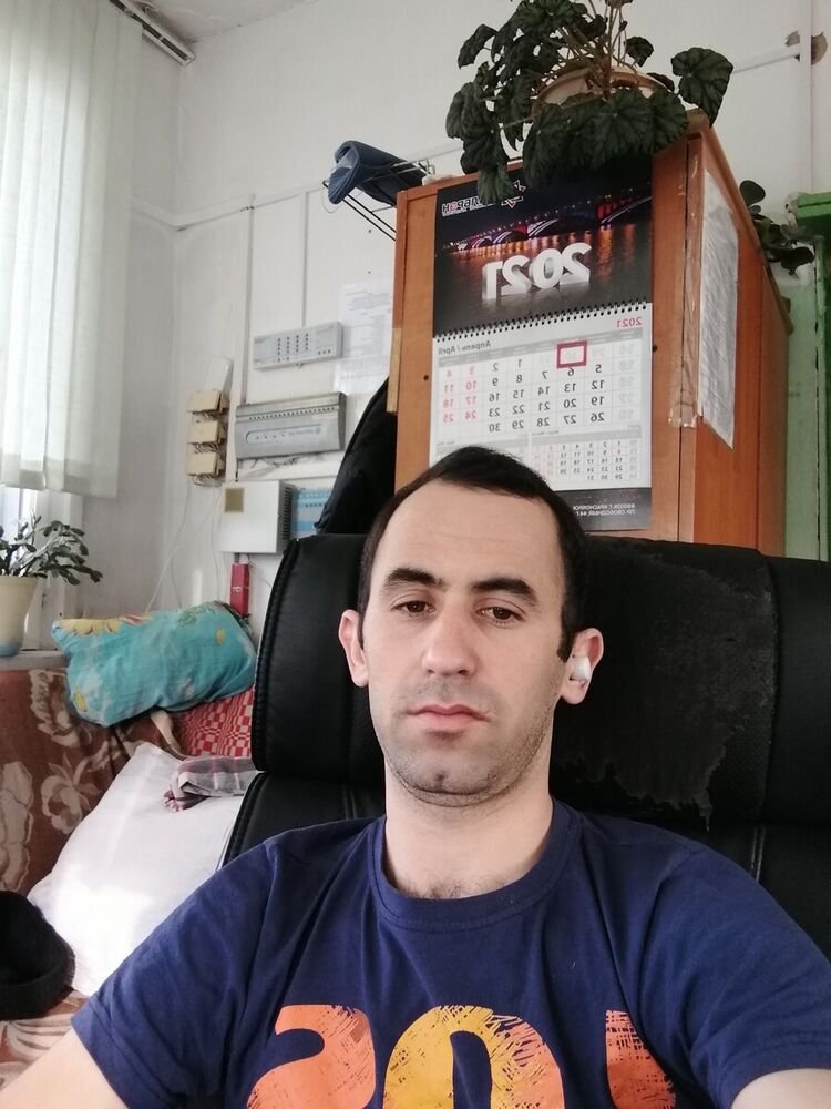  22589546  , 31 ,    