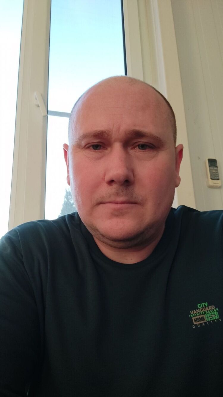  43962796  Igor, 38 ,    