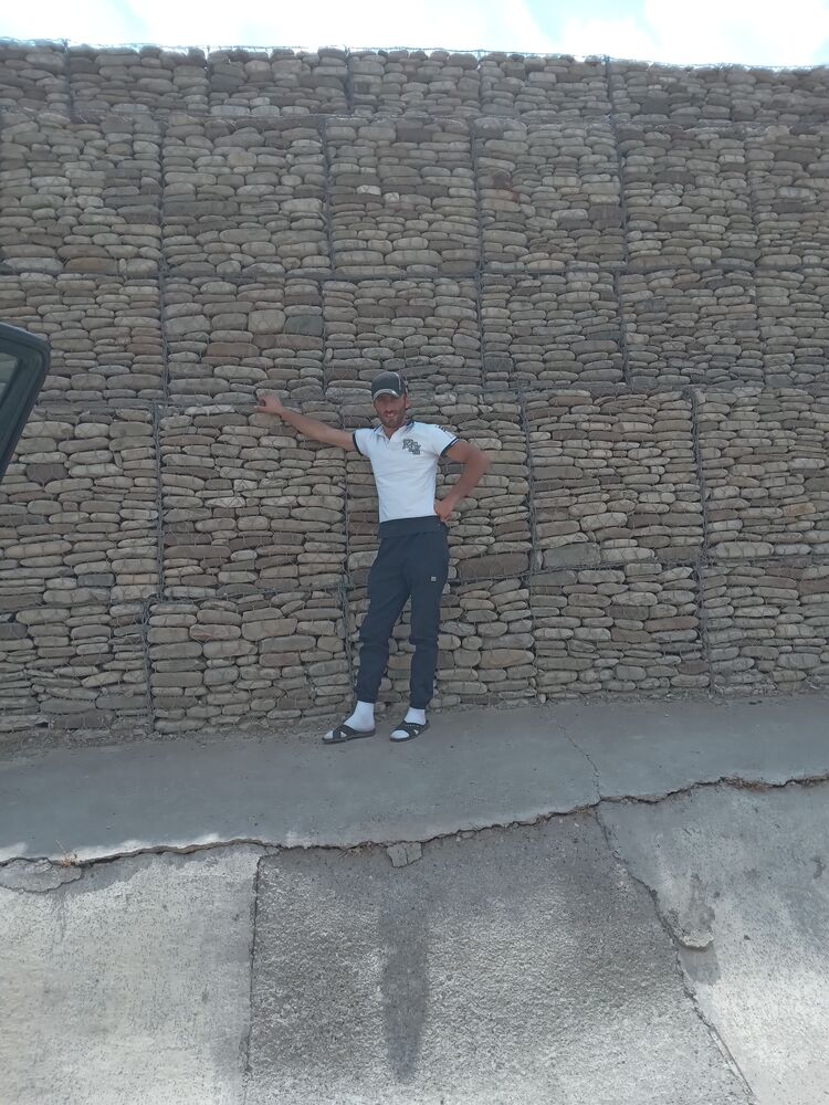 40795716  , 34 ,    