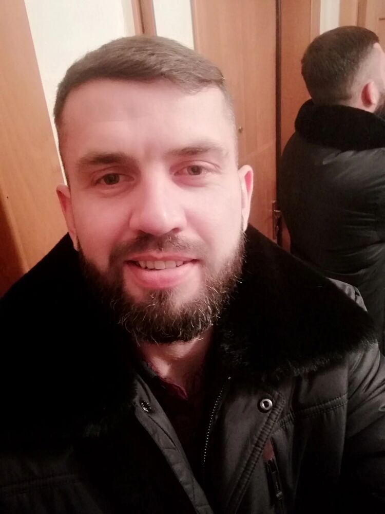  26614076  Axyenik, 35 ,     