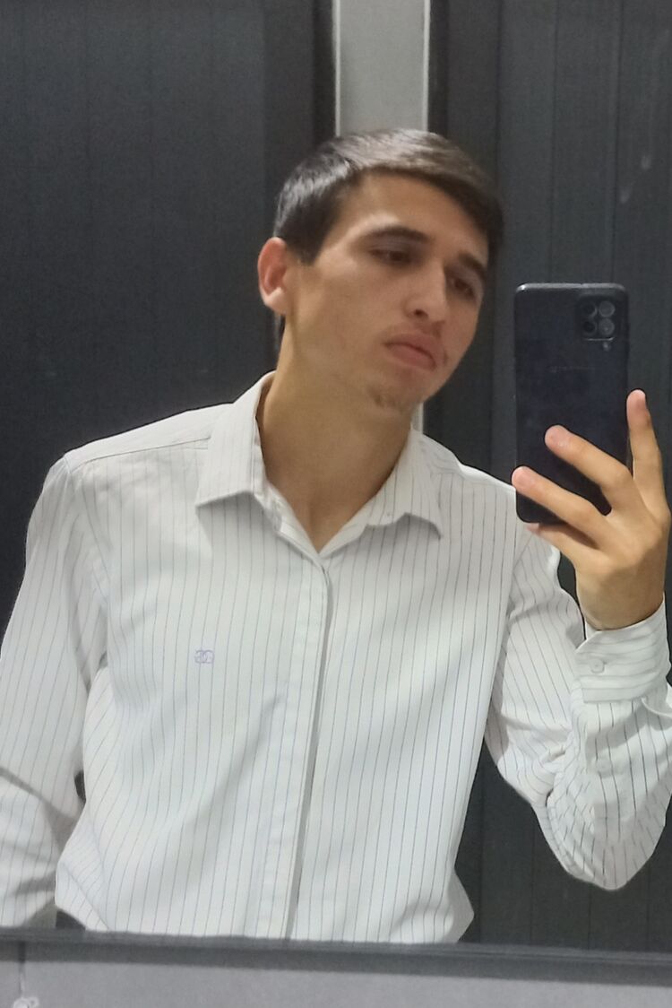  40689766  , 22 ,    -