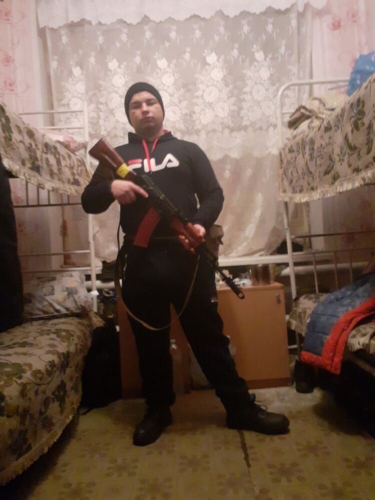  38083446  , 26 ,    