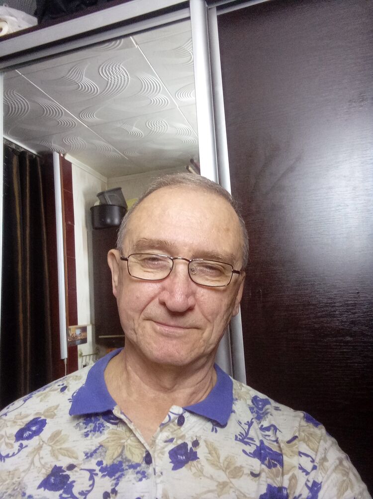  46035026  Mister, 59 ,    