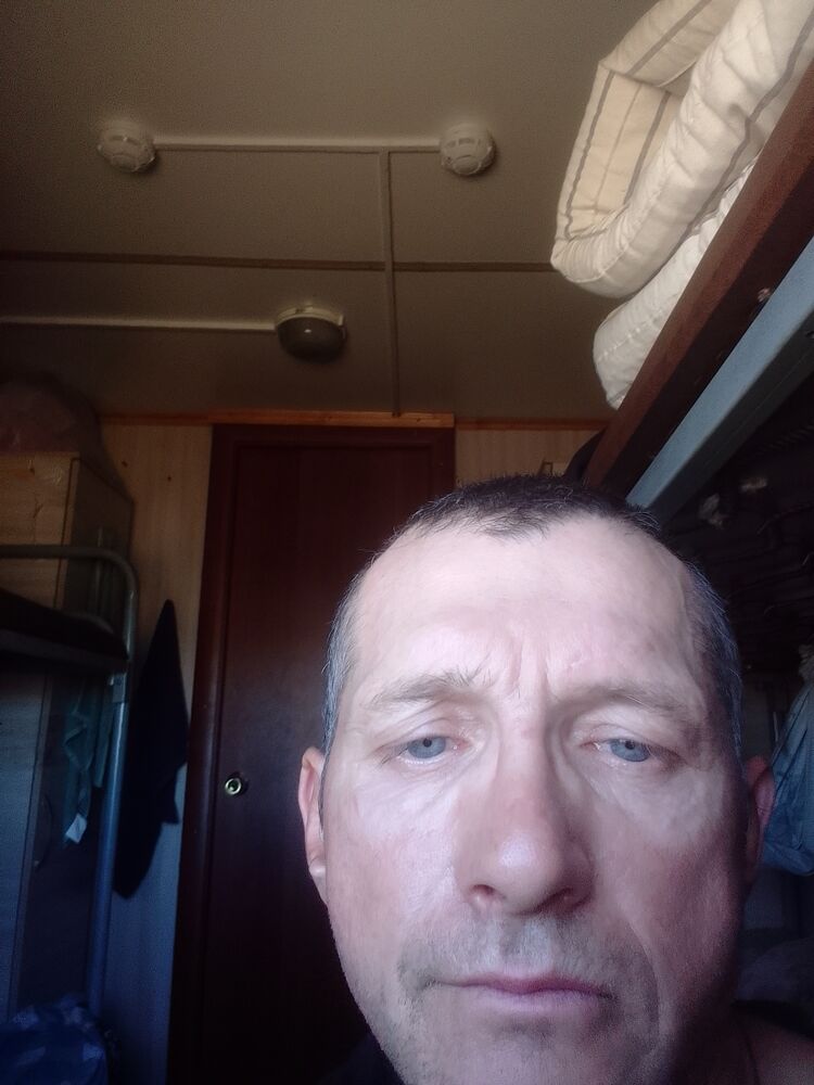 46129536  , 48 ,    
