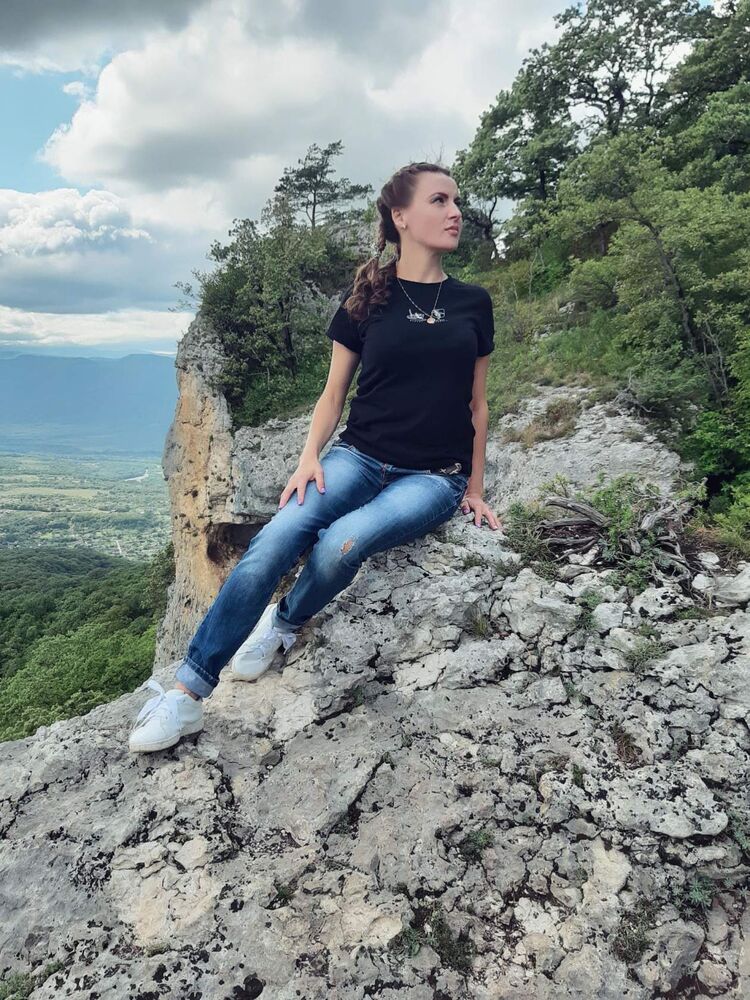  ,   , 42 ,   c 