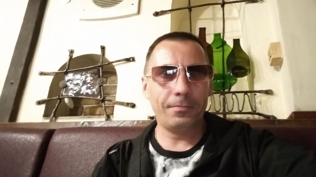  40727966  , 40 ,    