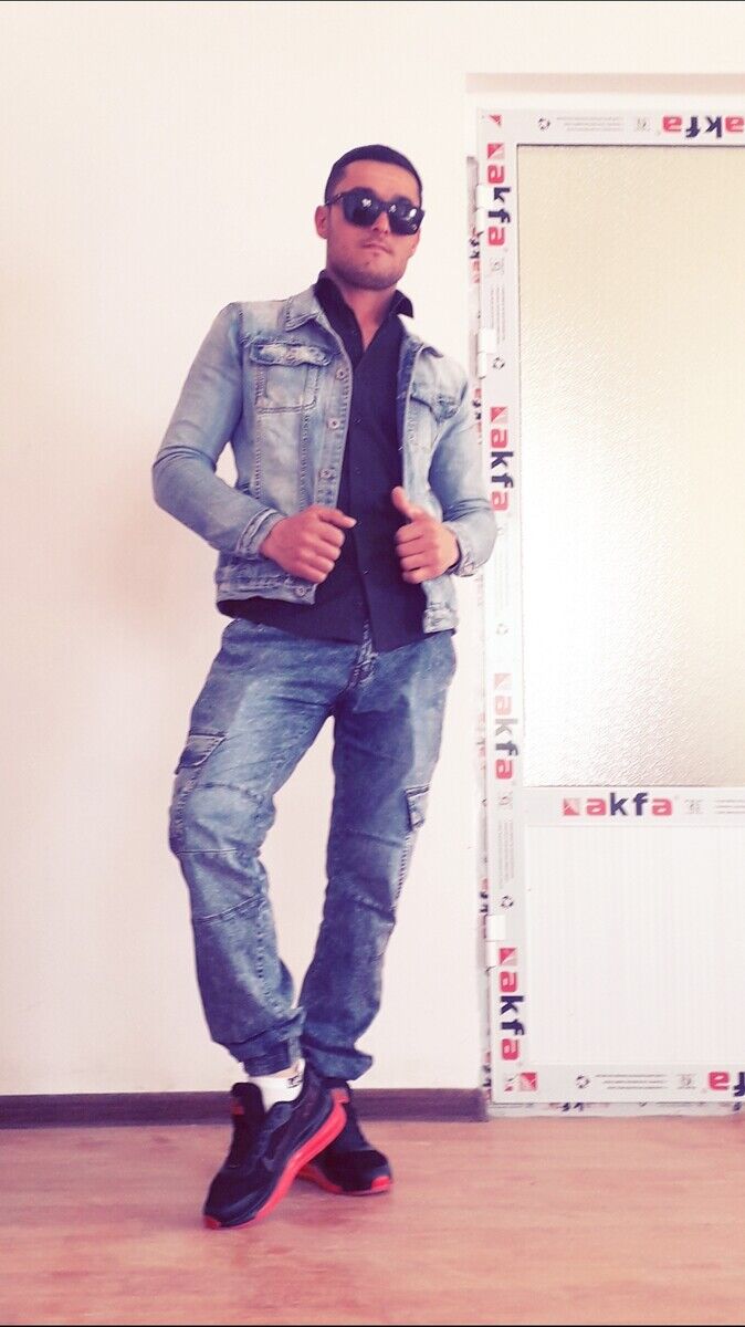  22521606  Baxtiyor, 32 ,    