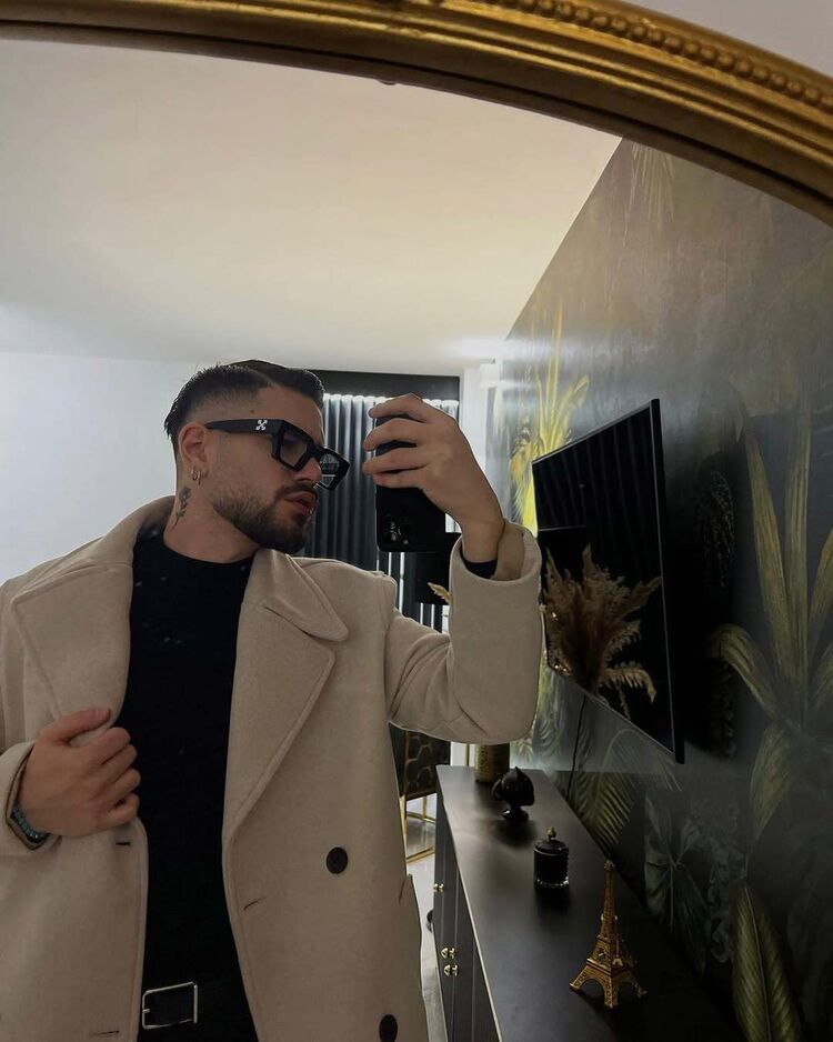 ���� 51876946 ������� �����, 32 ����, ���� ���������� � ����������