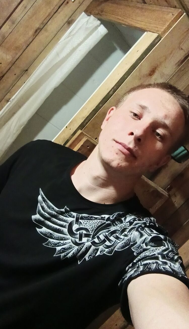  47800706  Nikolay, 22 ,    