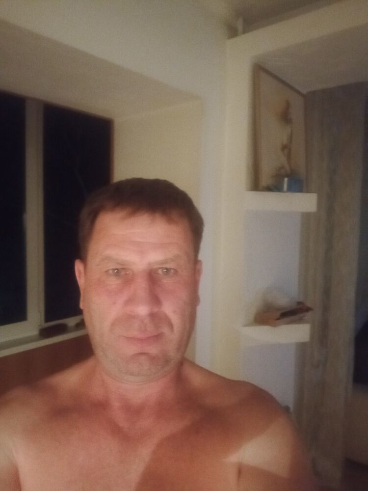  32608686  , 42 ,    