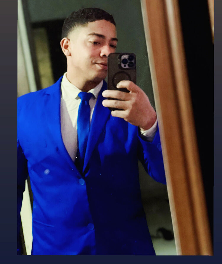  ,   Elivelton, 29 ,   ,   