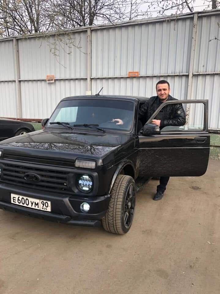  42392426  Gevorg, 38 ,    