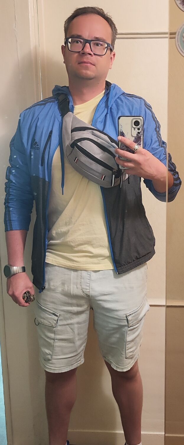  52947126  , 29 ,    