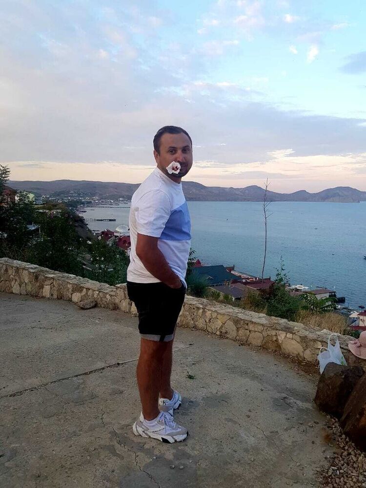  ,   Sergey, 39 ,  
