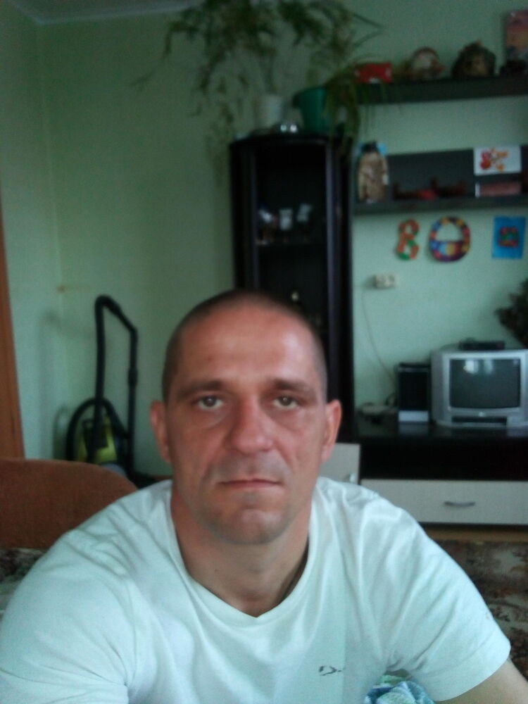  19179016  Vitalik, 32 ,    