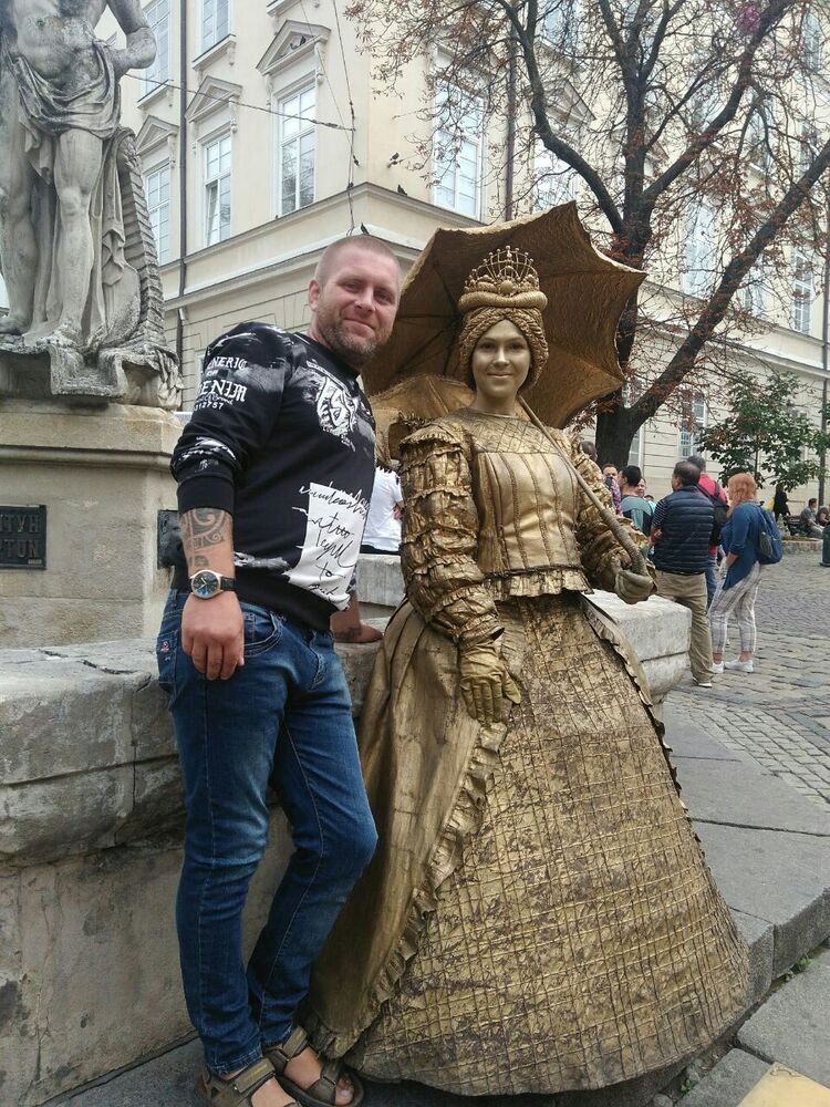  37018306  Dima, 38 ,    