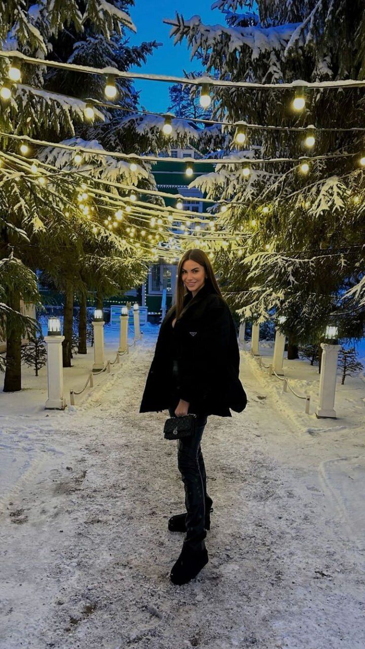  43801136  , 32 ,    --